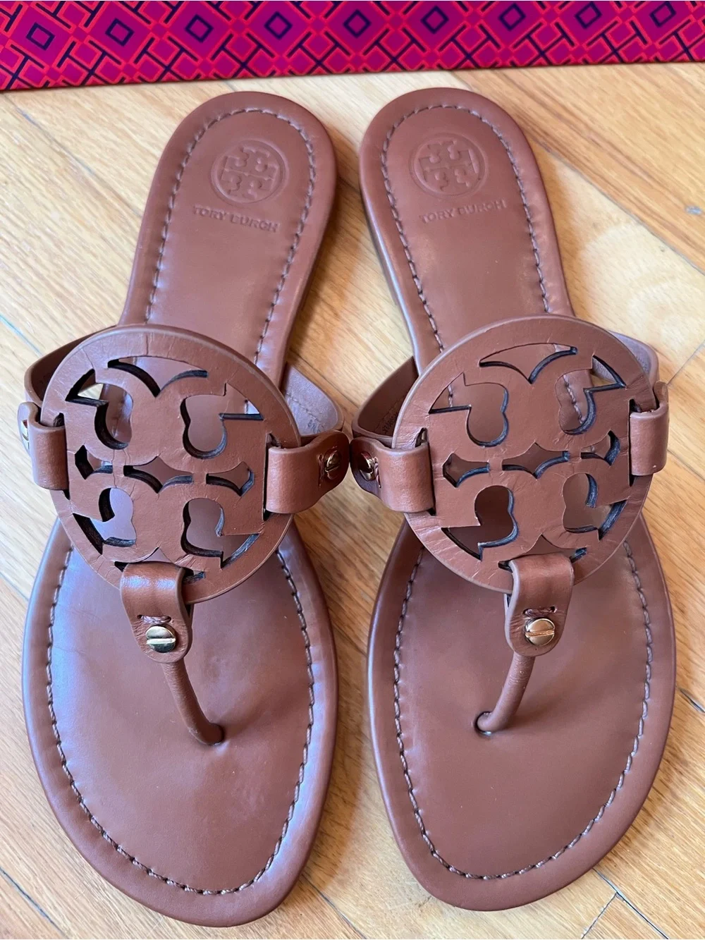 Tory Burch Vintage Vachetta Dark Tan Light Broen Leather Miller Sandals